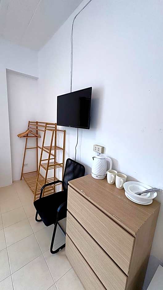 Holiday House Kata & Karon Phuket Hotel