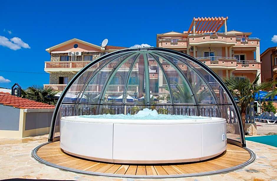 Aparthotel Villa Primafila