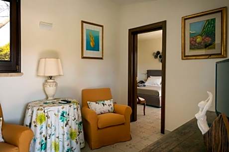 Junior Suite with Pool View