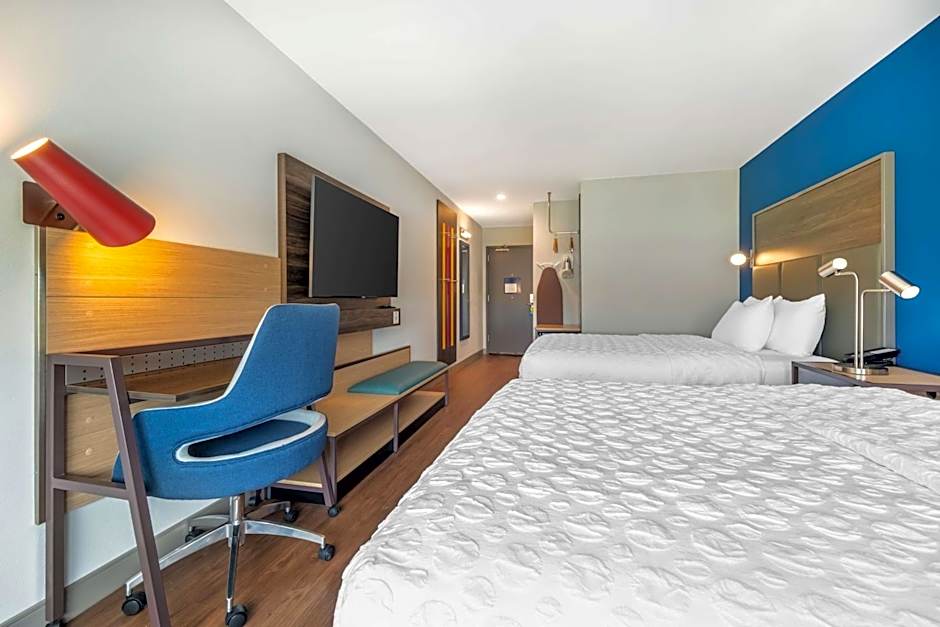 Tru by Hilton Lexington Hamburg