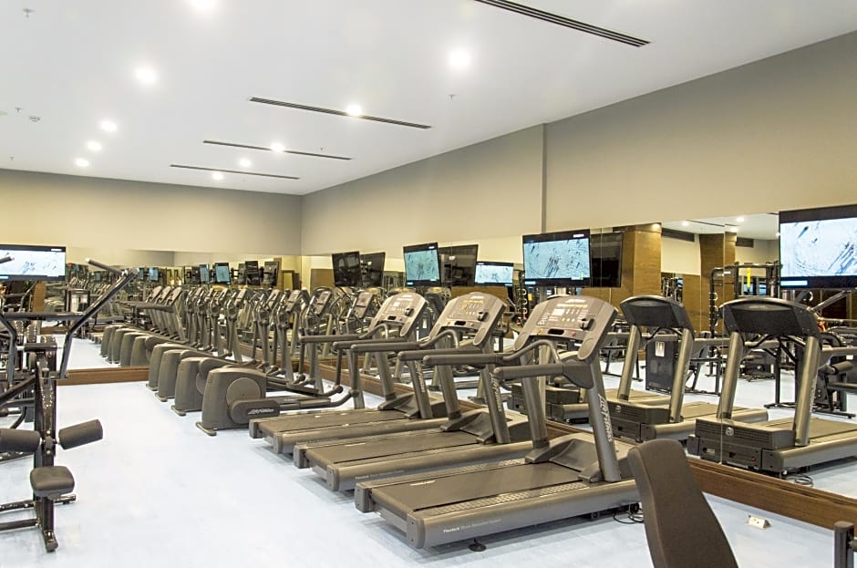 Sky Business Hotel & Spa