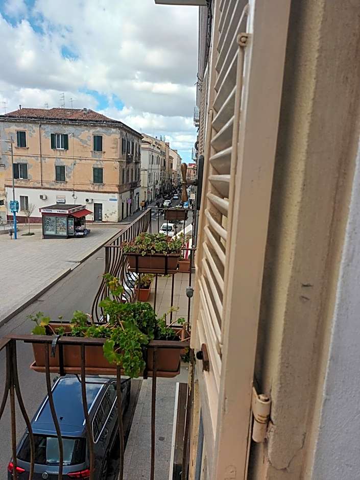 Le Finestre Su Via Cavour – Sassari, NJ