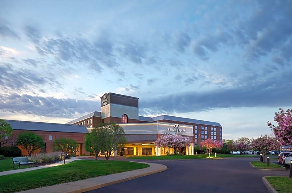 Crowne Plaza Providence-Warwick (Airport) by IHG