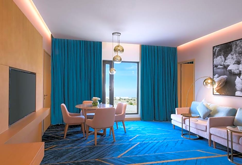 Maani Muscat Hotel and Apartments