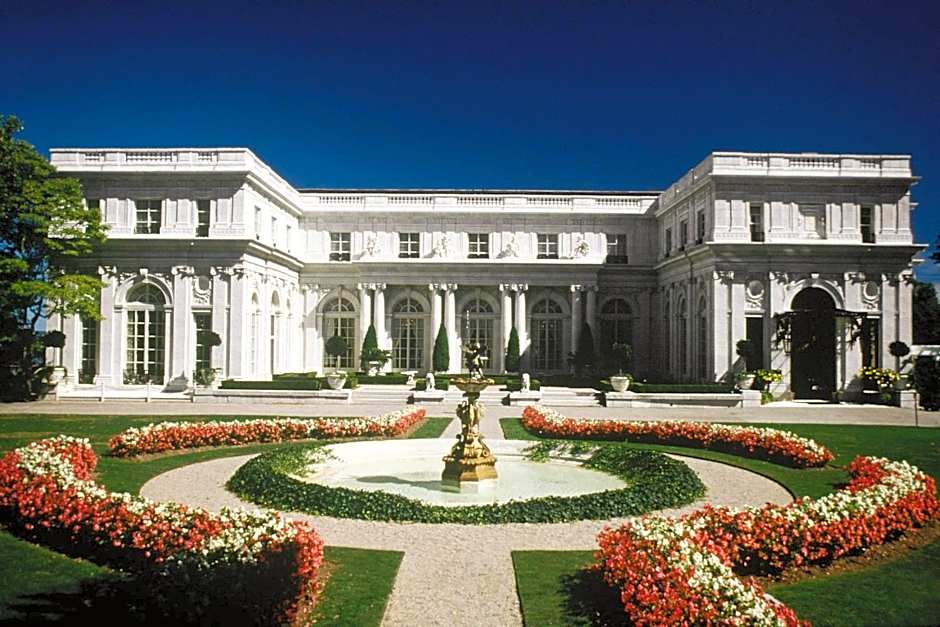 Wyndham Inn on the Harbor