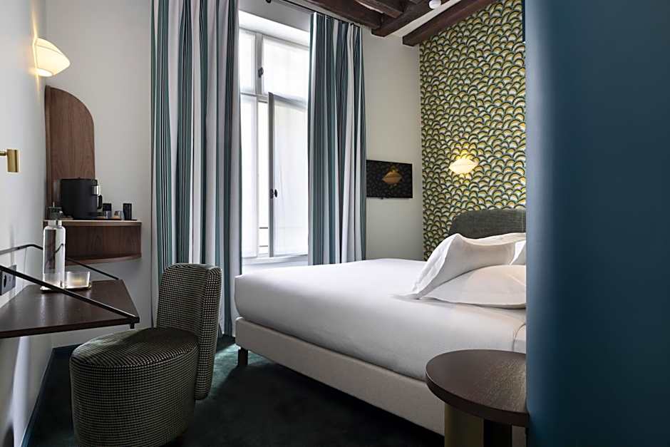 Photo 1 of 50 of Hotel De Lutece - Notre-Dame