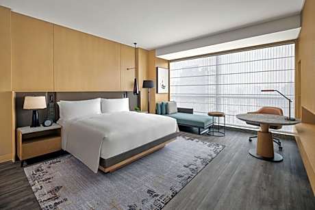 Executive King Room - Club Lounge Access