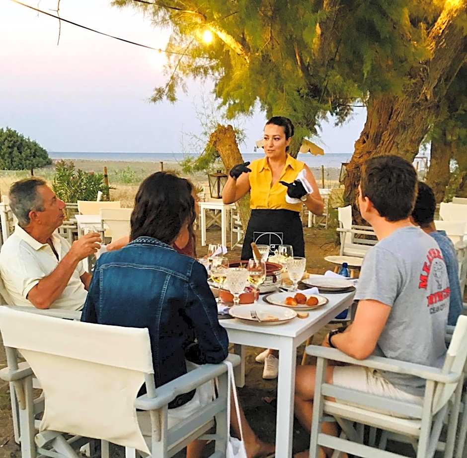 Eco Beach And Magic Garden Hotel
