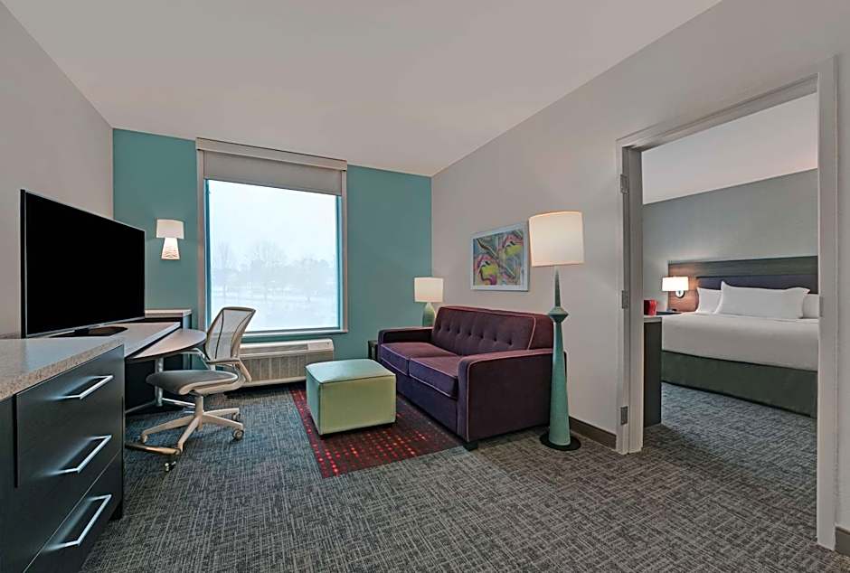 Photo 1 of 5 of 1 King Bed Suite, Mobility Accessible