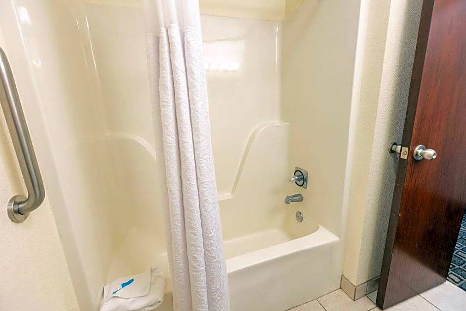 Savannah House Hotel