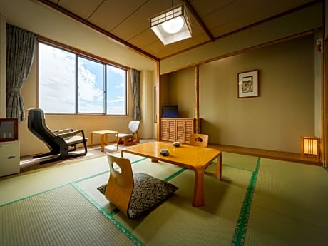 Japanese-Style Triple Room