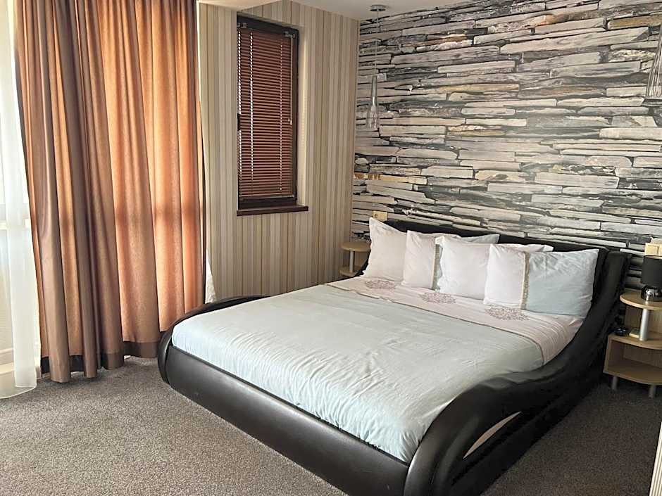 Hotel Lazur