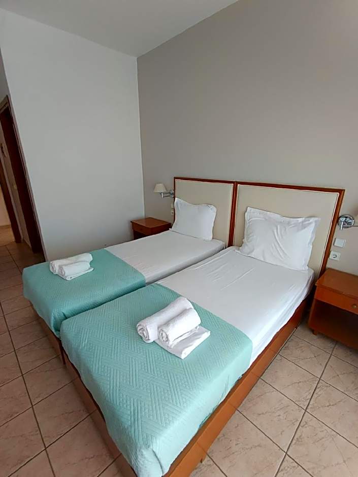 Stavros Beach Hotel