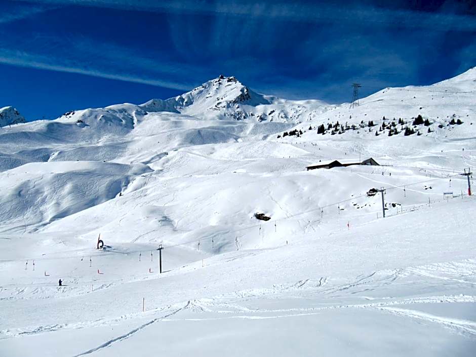 AROSA ALPINE CLUB - Adults only