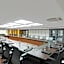 Mayfair Convention Hotel
