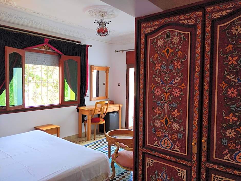 Malabata Guest House