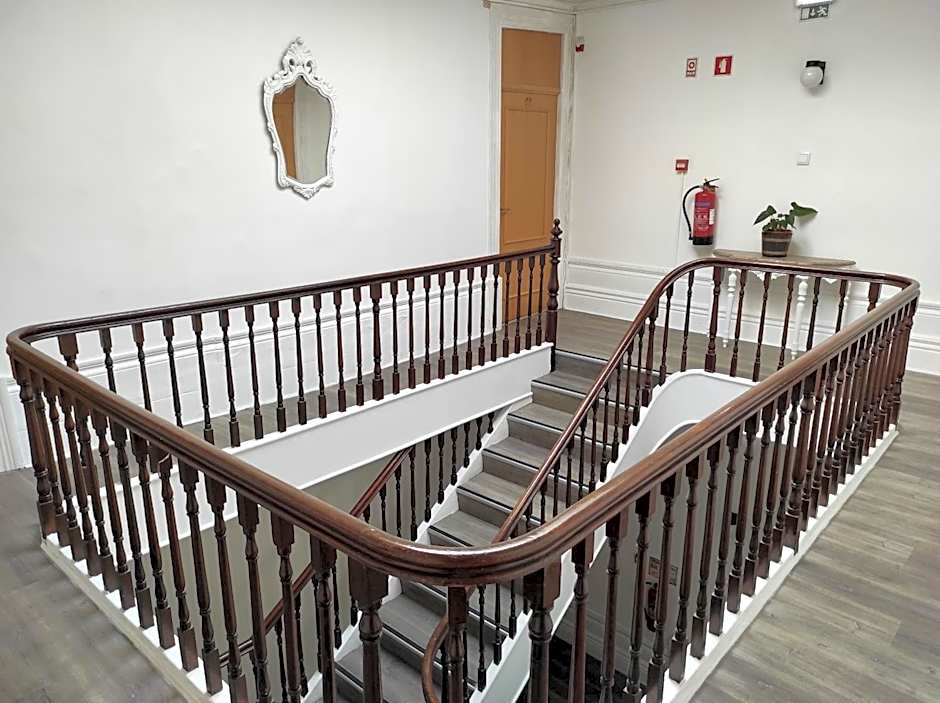 Lira Guest House B&B