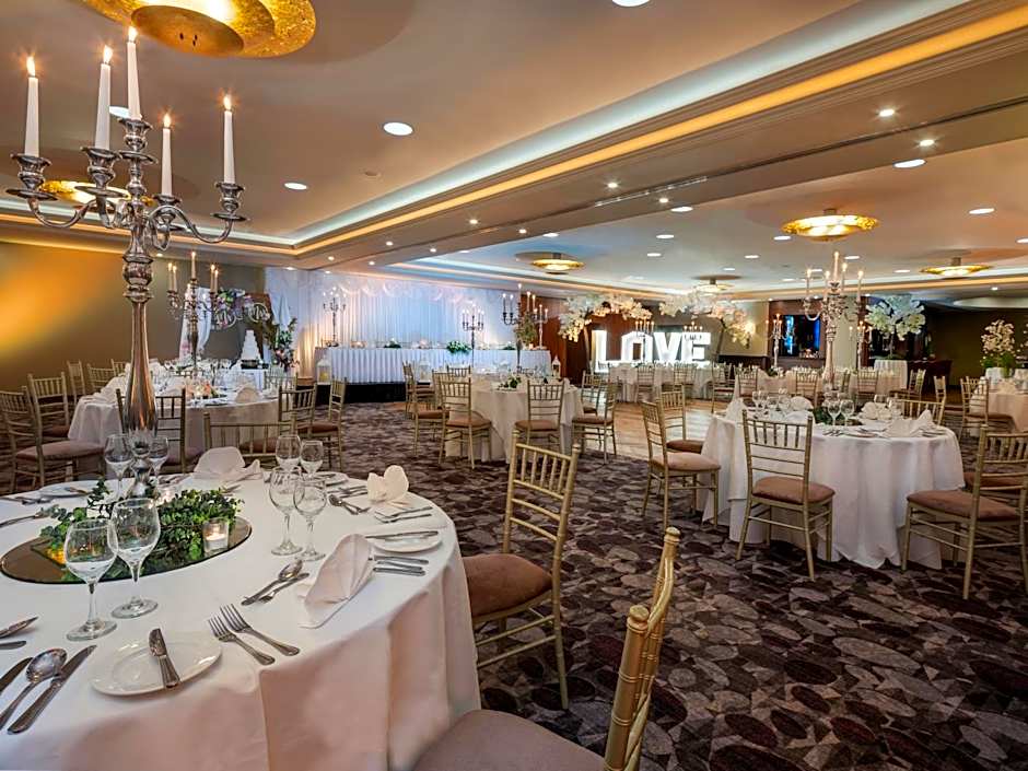 Athlone Springs Hotel