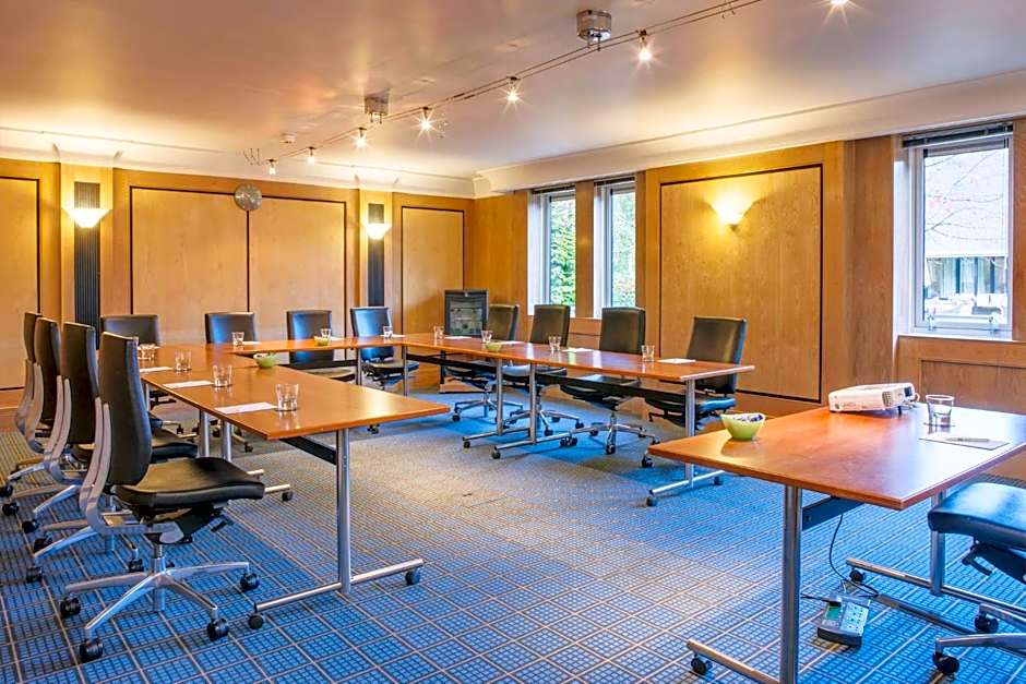 Holiday Inn Leeds Brighouse By IHG