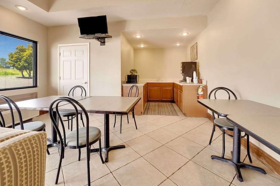 Rodeway Inn Sandersville