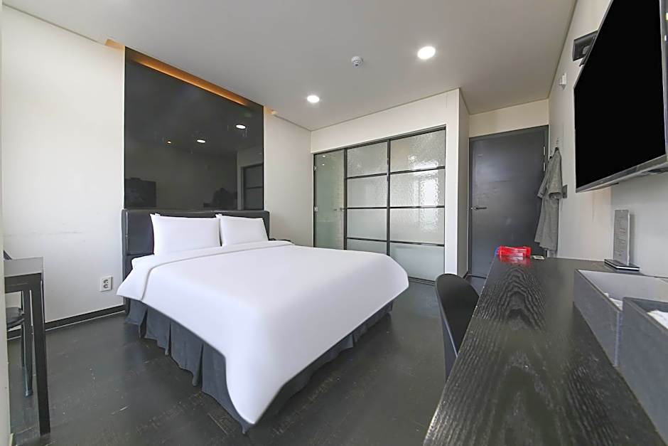 Hotel Cube