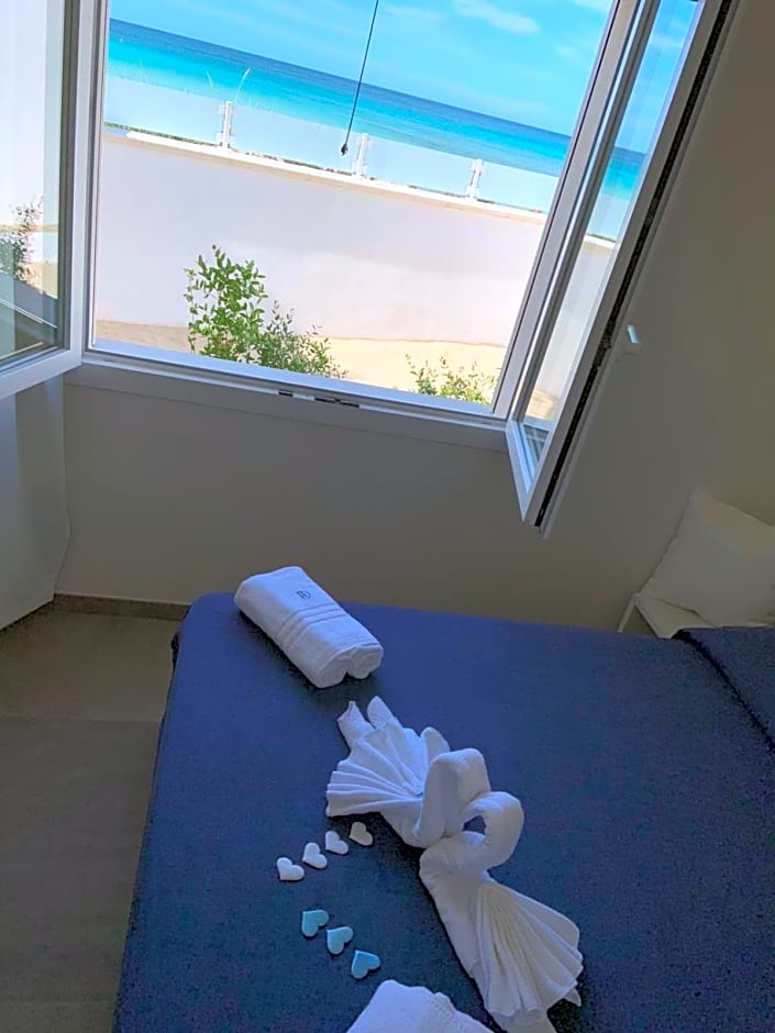 Baia Azzurra B&B