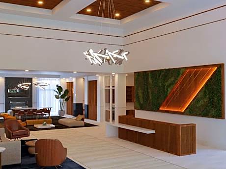 DoubleTree by Hilton Houston Westchase