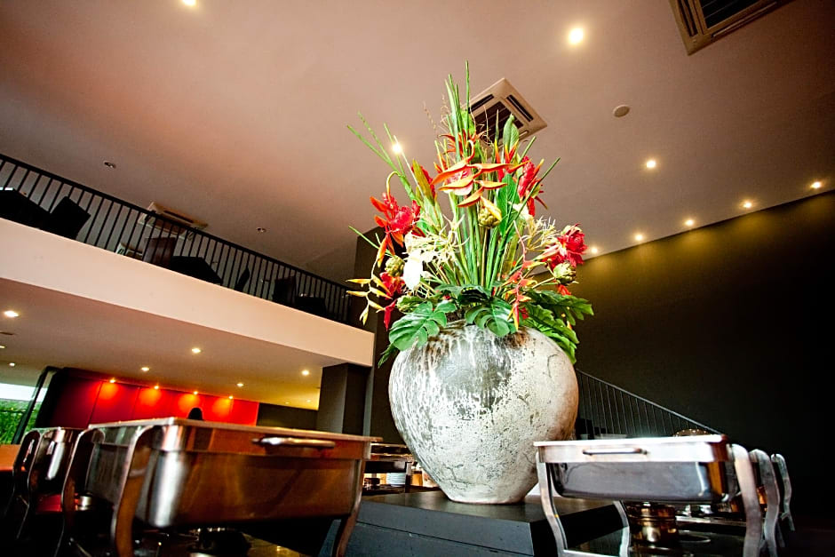 Miramar Bangkok Hotel