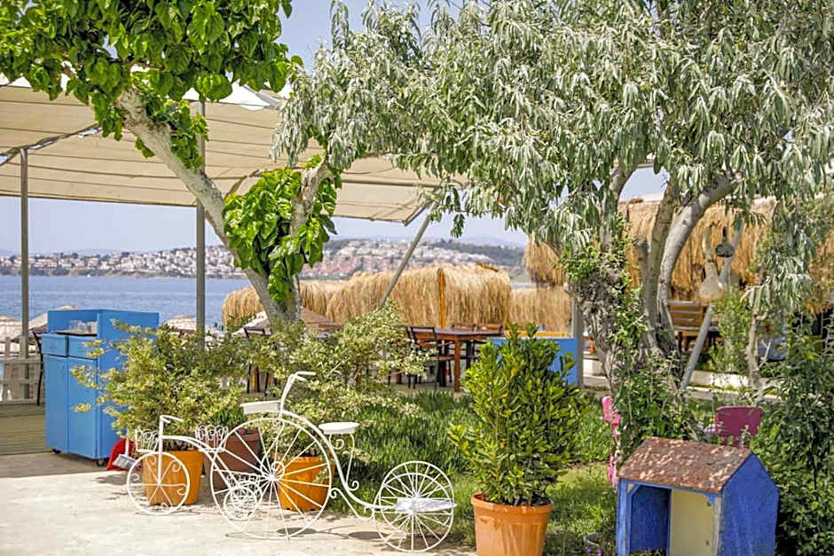 Teos Ormanci Tatil Koyu