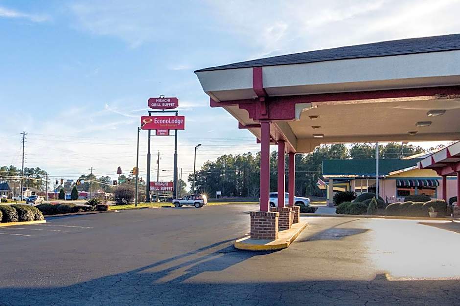 Econo Lodge Inn & Suites Conference Center Dublin
