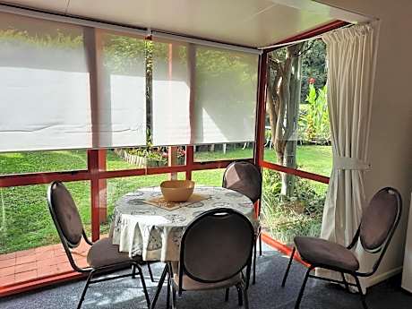 Apartment with Garden View