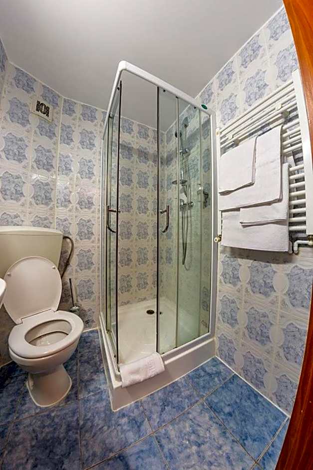 HOTEL HO2 POIANA MARULUI