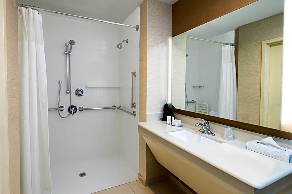 Fairfield by Marriott Inn & Suites Uncasville Mohegan Sun Area