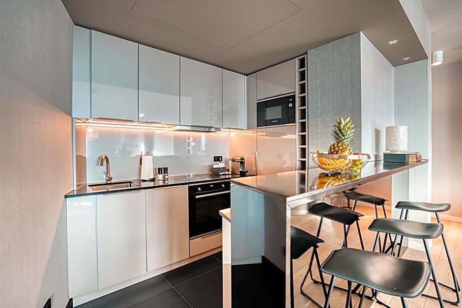 CLOUD No7 APARTMENTS - The Original