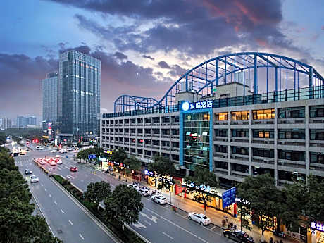 Hanting Hotel Hangzhou Tonglu Central Plaza