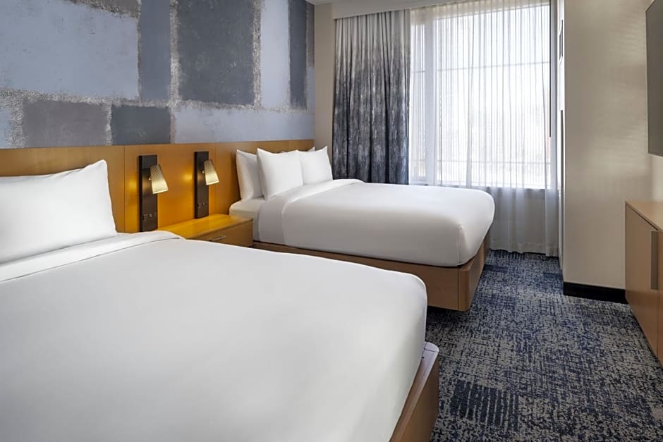 Courtyard by Marriott Los Angeles L.A. LIVE