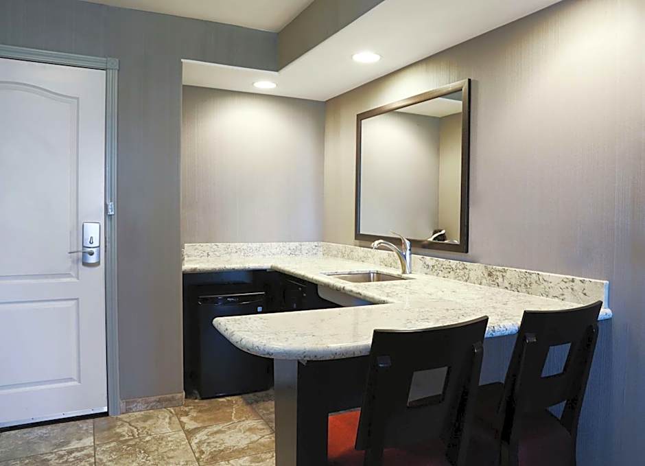 Hampton Inn By Hilton & Suites Temecula