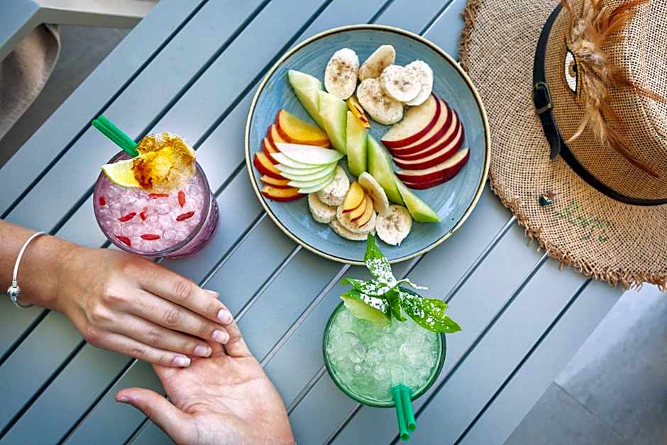 Pefki Deluxe Residences