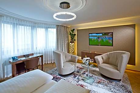 Junior Suite Stadthaus with Air Conditioning (Adults only)