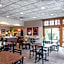 Quality Inn Pittsburgh Airport