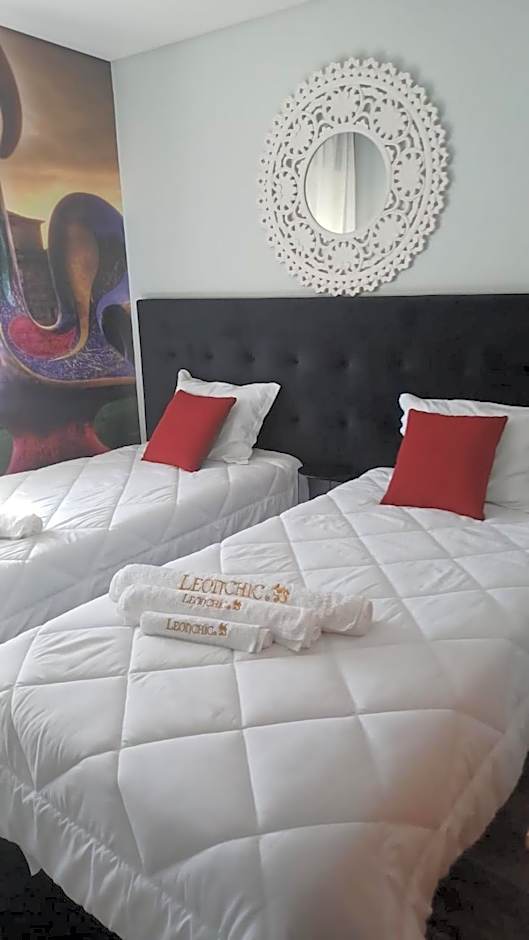 Leonchic - Guest House com Piscina de Água Salgada