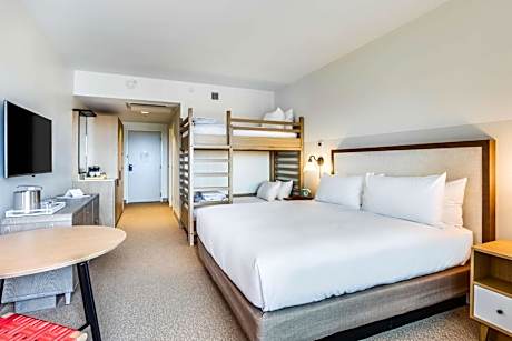 King Room with Balcony and View - Mobility Accessible