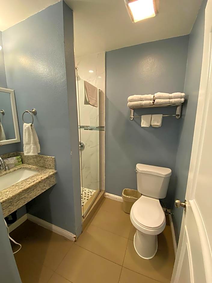 Ocean Surf Inn & Suites