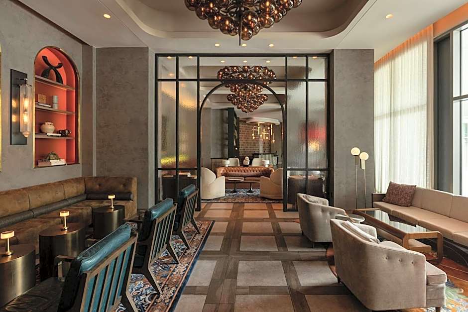 The Tess, Autograph Collection