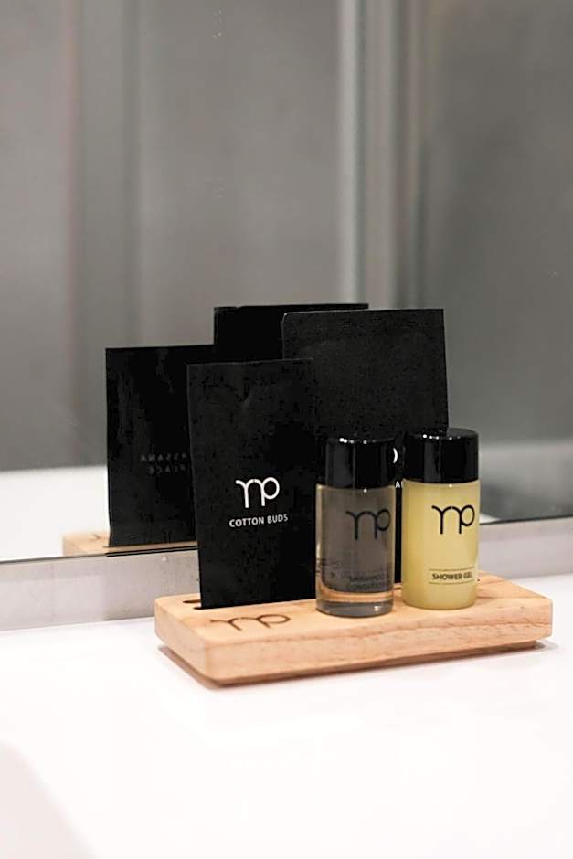 Tassanaplace Boutique Hotel (ฺBansuan)