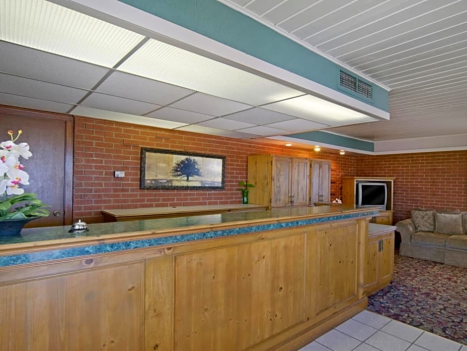 Americas Best Value Inn Ellsworth