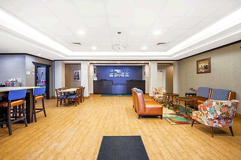 La Quinta Inn & Suites by Wyndham Glendive