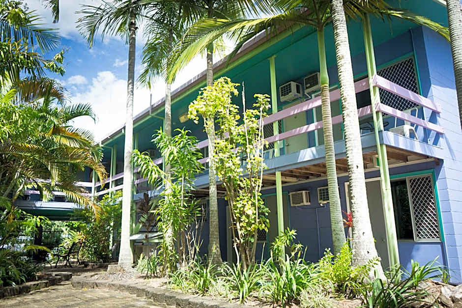 Caravella Backpackers