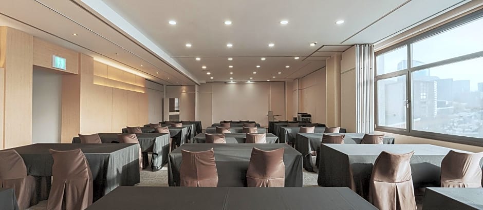 Jeonju Yeonghwa Hotel