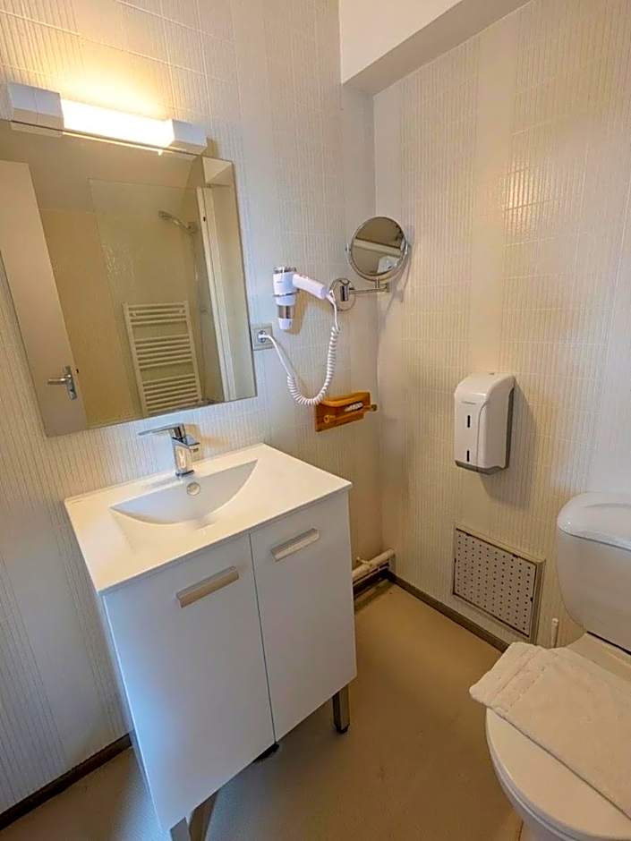 Brit Hotel Confort Deltour Mende
